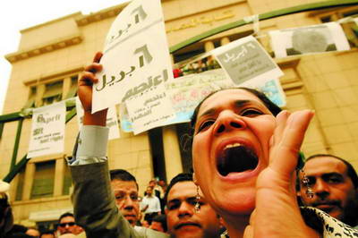 “一•二五”革命前后埃及工人运动的发展及影响-激流网