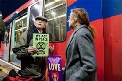 环境危机“人人有罪” ​- 伦敦反抗灭绝运动手记-激流网