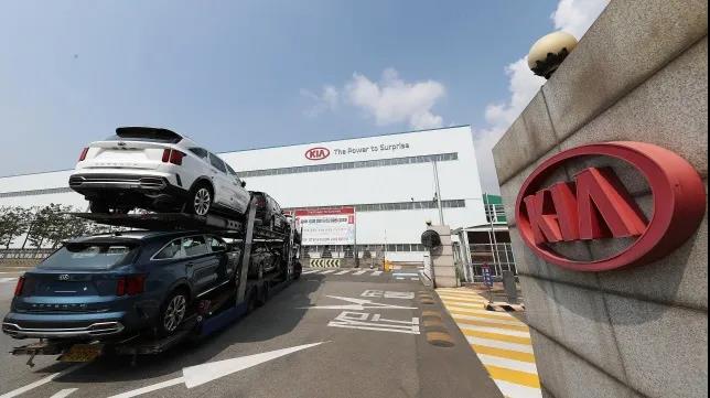 韩国汽车工人加强罢工行动-激流网